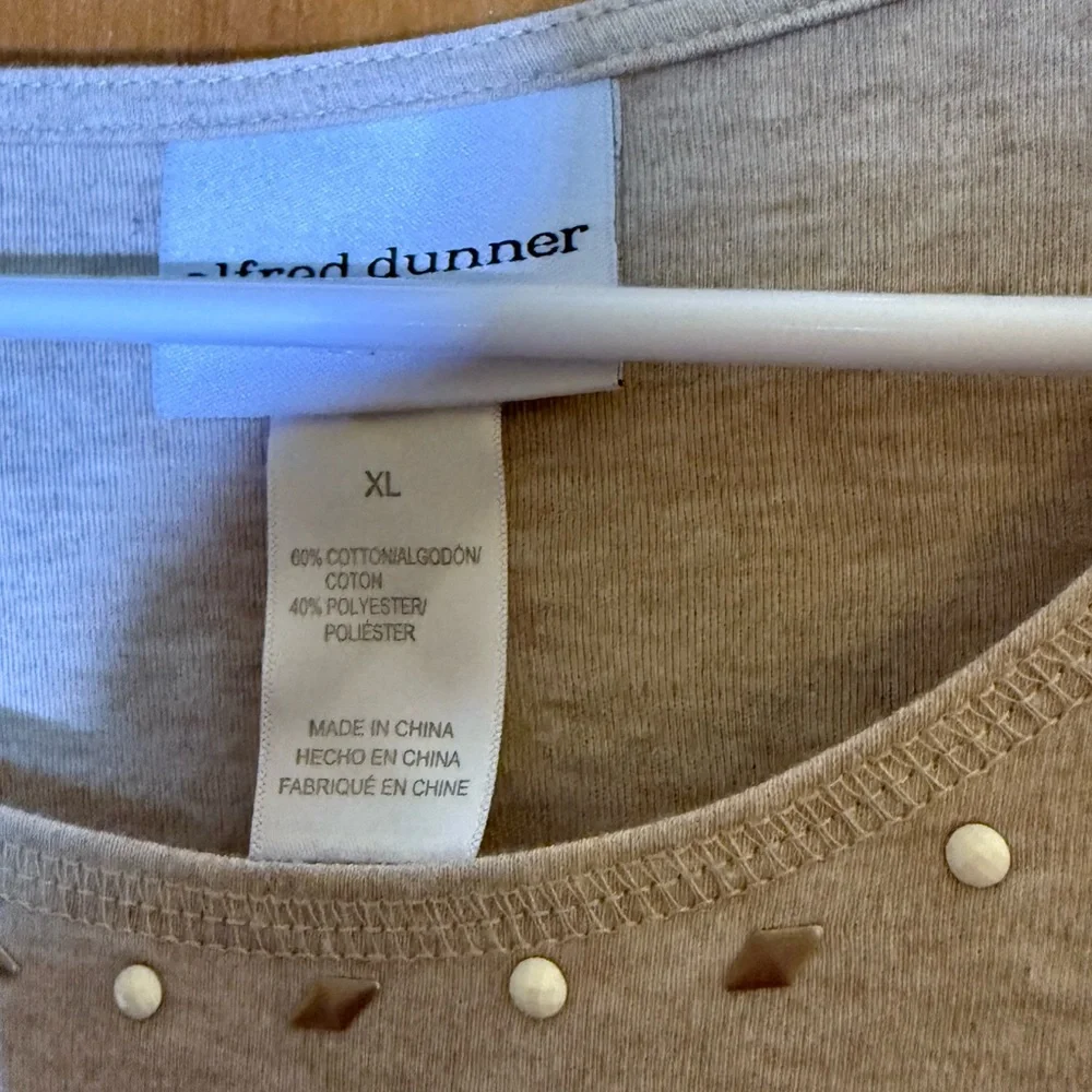 Alfred Dunner Beige and White Lace Accent Top - Picture 4 of 5